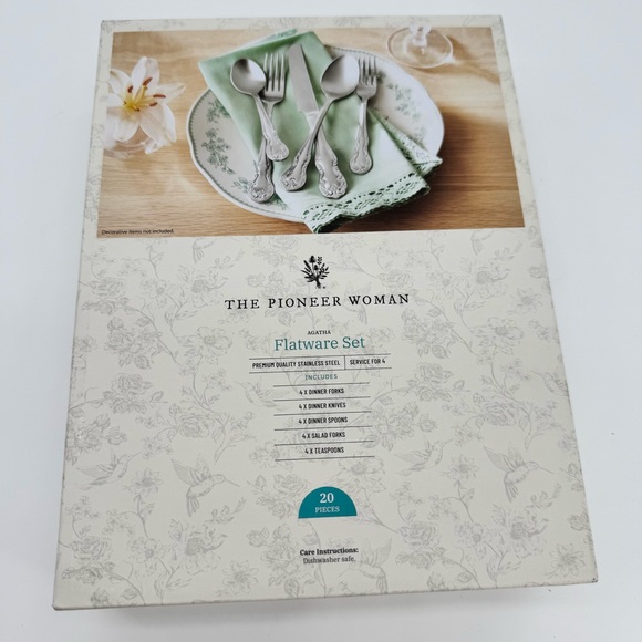 Pioneer Woman Agatha Flatware Silverware Set Service for 4 Stainless Steel New - Picture 7 of 8